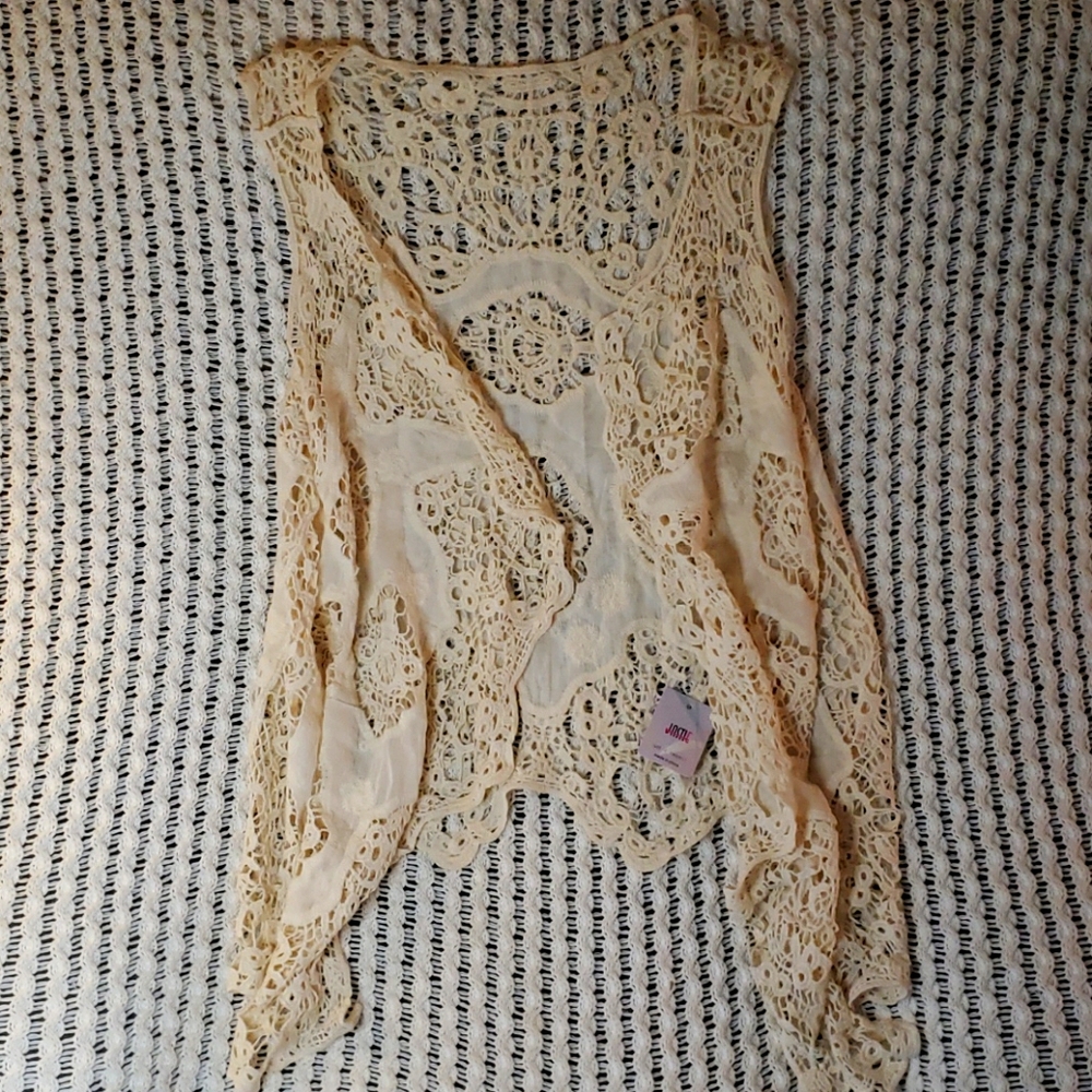 Jasti crochet cardigan